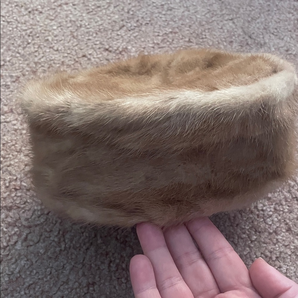 Elegant Tan Mink Fur Hat